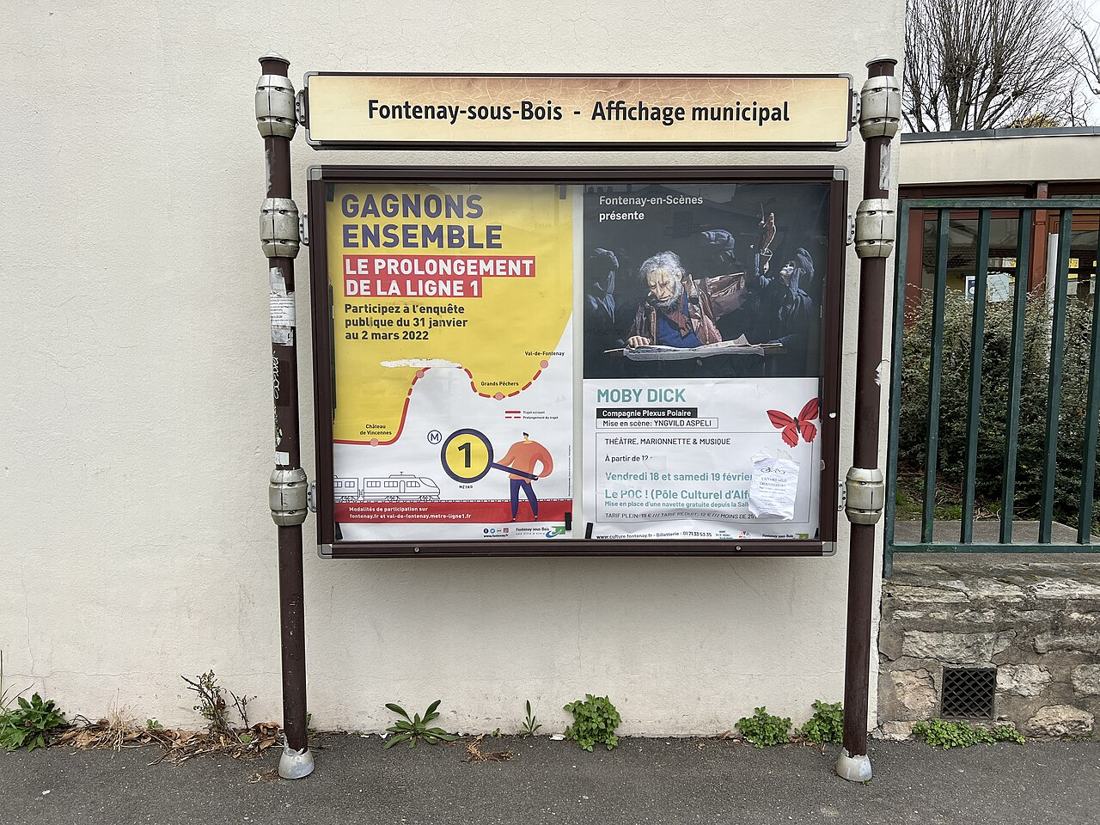 Panneau d'affichage municipal