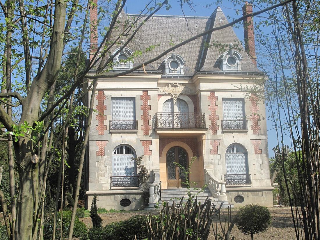 Pavillon Louis XIII à Vaires-sur-Marne